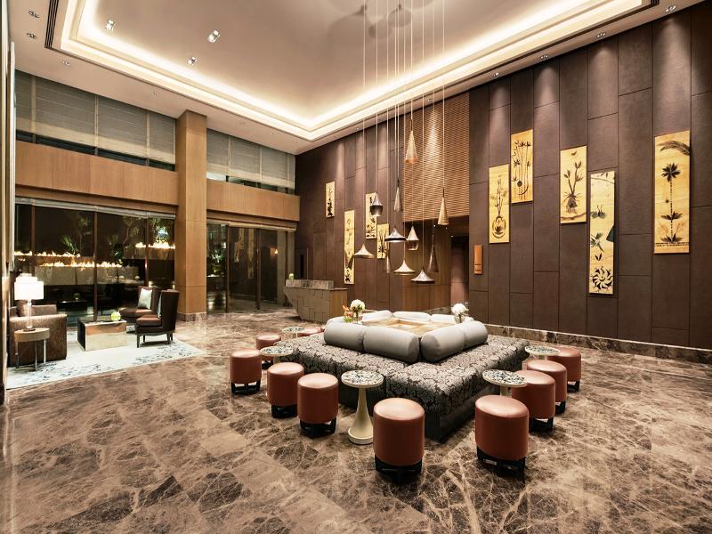 The Leela Ambience Convention Hotel Delhi Új-Delhi Kültér fotó Lobby