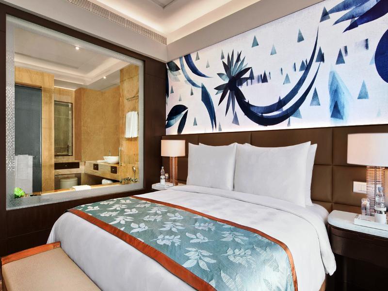 The Leela Ambience Convention Hotel Delhi Új-Delhi Kültér fotó Deluxe Room